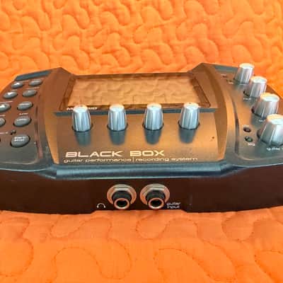 M-Audio Black Box Guitar Multi-Effect Processor, plus manual and CD image 2
