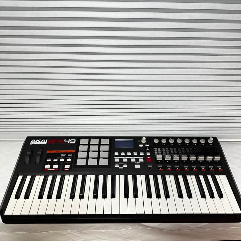 Akai MPK49 2010s - Black image 1