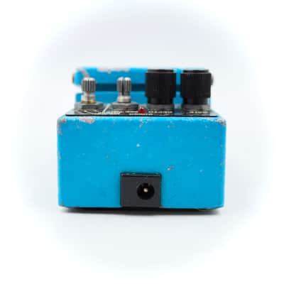 Boss VB-2 Vibrato Made in Japan 1982 Vintage Guitar Effect Pedal 160700 image 7
