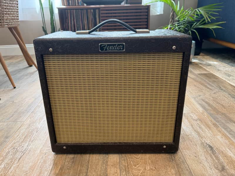 Fender Blues Junior IV FSR Limited Edition 15-Watt 1x12" Guitar Combo image 1