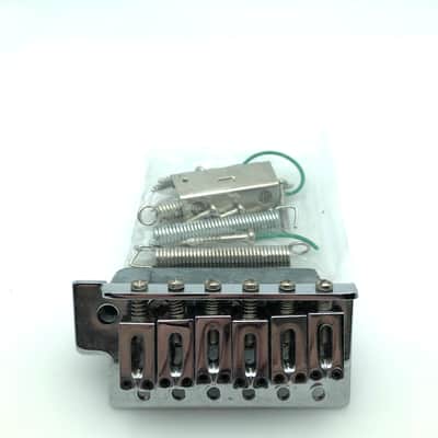 Stratocaster Style Tremolo Vibrato Assembly Chrome image 1
