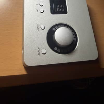 Universal Audio Apollo Solo Heritage Edition Thunderbolt 3 Audio Interface 2020 - Present - Silver image 6