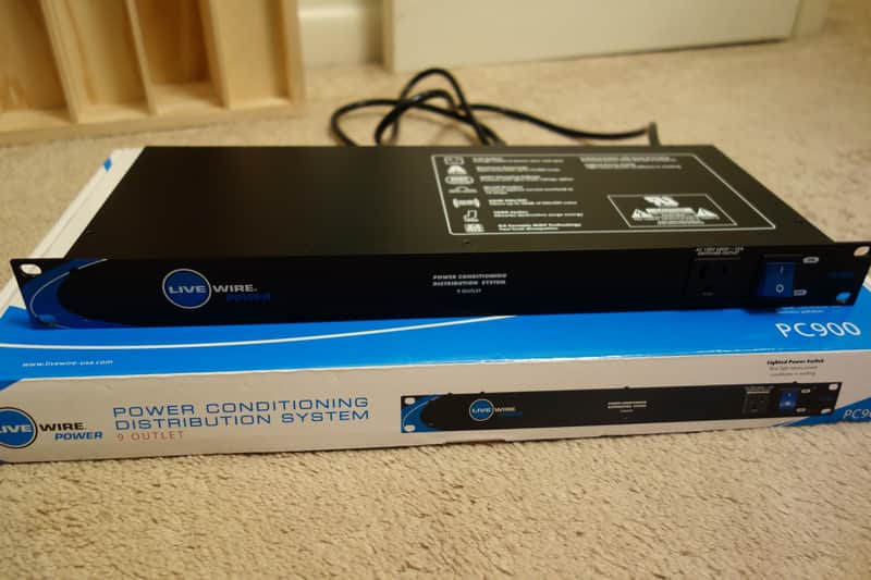 Live Wire PC900 9-Outlet Power Conditioner and Distribution System image 1