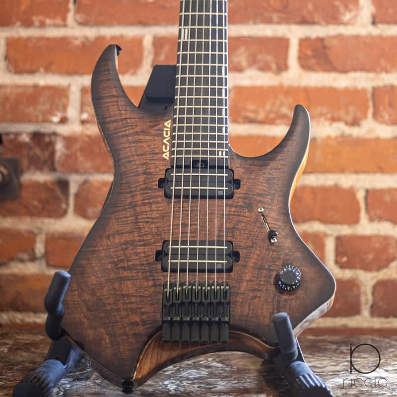 Acacia Guitars Medusa 7 | custom shop | 7-string headless electric