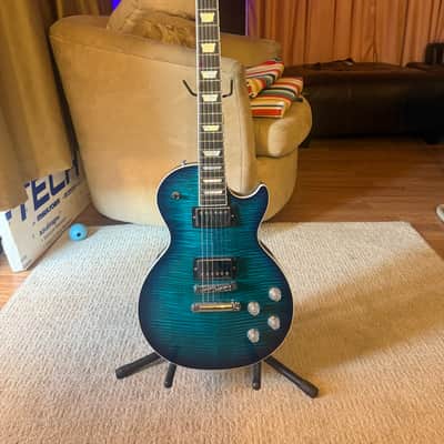 Gibson Les Paul 2024 Cobalt Burst image 2