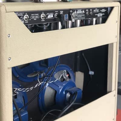 Fender Vibro-King Custom 60 Watt 3x10" Combo Tube Amplifier image 6