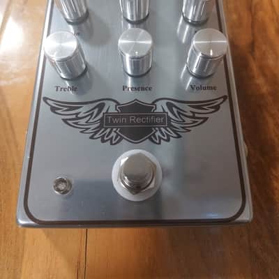 Twin Rectifier High Gain Amp Guitar Pedal- Handcrafted in the UK image 2