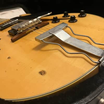 Fujigen Lawsuit copy of Gibson 2355-M Single Cutaway Archtop 1971 - 1977 - Natural image 11