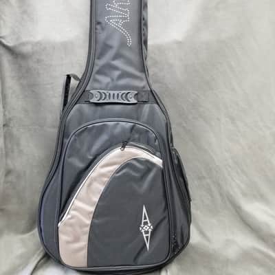 Alvarez LJ2E Artist Series Little Jumbo with Electronics Natural image 8