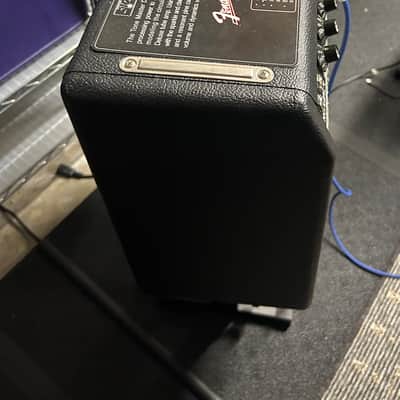Fender Tone Master Deluxe Reverb 2-Channel 22-Watt 1x12" Digital Guitar Combo 2019 - Present - Black image 4