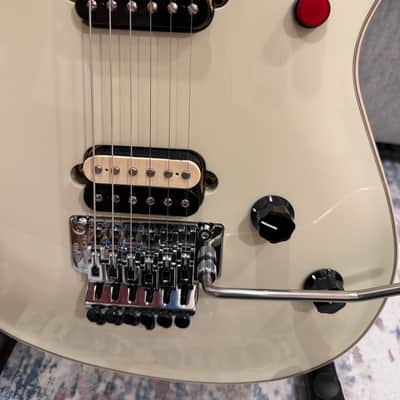 EVH Wolfgang USA Edward Van Halen Signature - Ivory, Ebony, Floyd Rose image 11