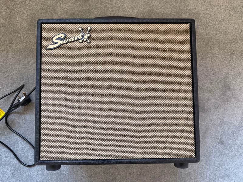 Swart Antares Master