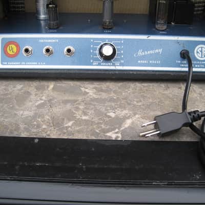 Harmony H303c Vintage Tube Amp 1960s image 3