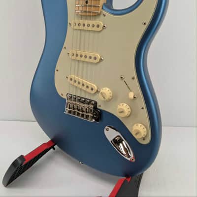 Fender American Performer Stratocaster with Maple Fretboard 2019 - Satin Lake Placid Blue image 2