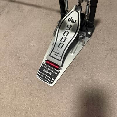 DW 9000 Series Double Bass Drum Pedal Newest Model with updated rim clamp and rubber bottom image 2