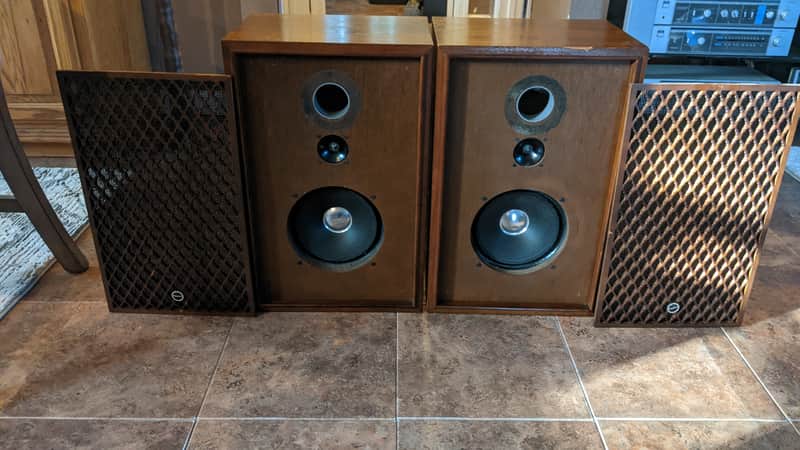 VINTAGE 1969-71 MADE IN JAPAN SANSUI SP50 2 WAY LOUDSPEAKERS FREE