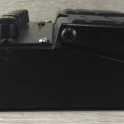 Roland GR-D Distortion image 9