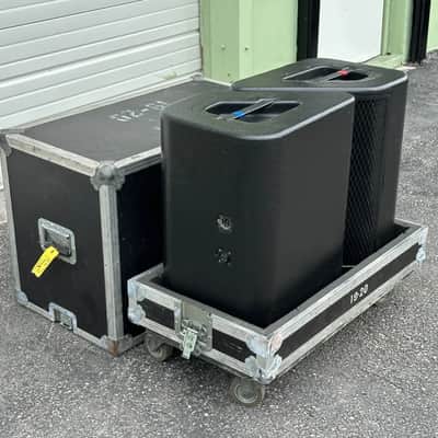 (2) Clair Brothers 12AM 12" Stage Monitor Wedges w/ Port Road Case #143 THS image 15