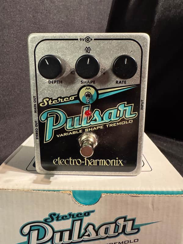 Electro-Harmonix Stereo Pulsar