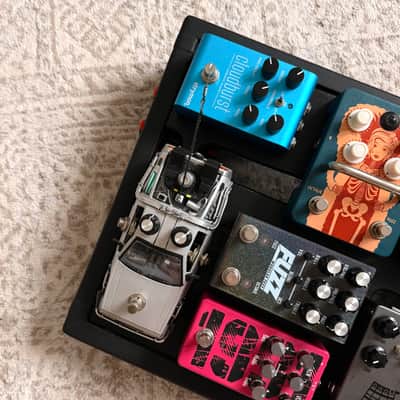 Bolt Custom Pedalboard - Black Tolex | Handmade image 12