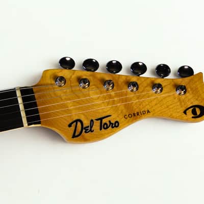 2026 Del Toro Guitars Corrida - Kary May White image 8