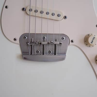 Fender Traditional Duo-Sonic 1994 with major upgrades - Cream image 4