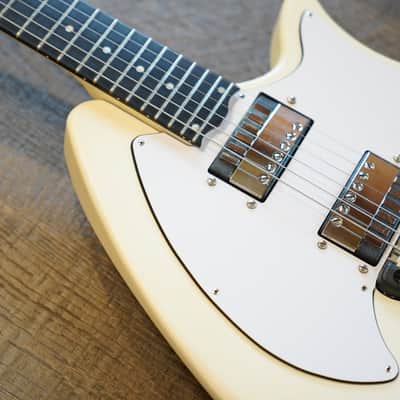 1970's Ovation Breadwinner Electric Guitar White + OHSC image 6