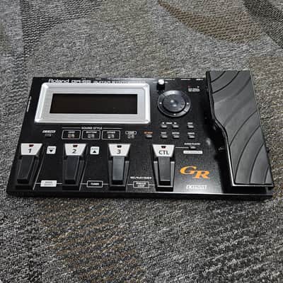 Roland GR-55S Guitar Synthesizer - Black