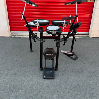 Roland TD-11KV Mesh Electronic Drum Set | PDX-100 + 3× PDX-8 Pads