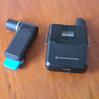 Sennheiser Sennheiser AVX Digital Wireless Set | SK AVX + EKP AVX | Battery | XLR-TRS Cable | Complete Kit image 6