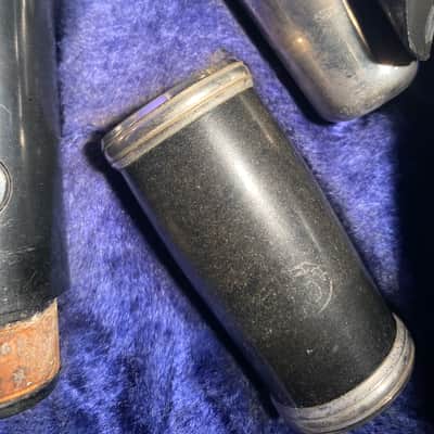 Bundy 1980's Bb Clarinet With Case image 5