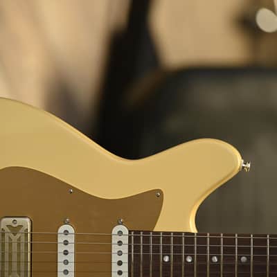 Eastman Fullertone DC'62 - Desert Sand image 6