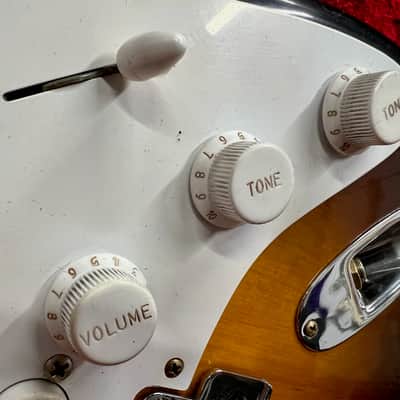 Fender 1954 Fender Stratocaster 70th Anniversary Limited Edition Journeyman Relic Greg Fessler Masterbuilt 2025 - Journey Relic Sunburst image 17