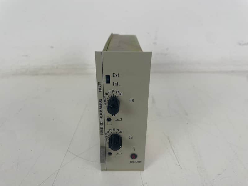 Siemens WSW - PM-2TV - Zweifach-Trennverstaeker - V2274 (No.2) Siemens WSW - PM-2TV - Zweifach-Trennverstaeker - V2274 (No.2)