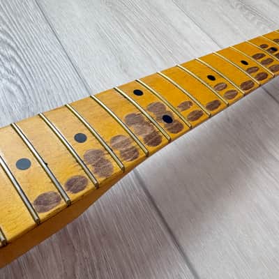 Relic Fender American Vintage II 1957 Stratocaster Maple Neck V Profile image 6