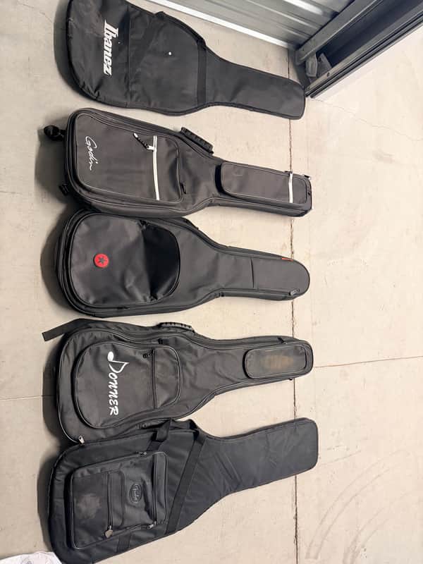 Unbranded Soft case