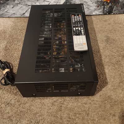 Yamaha Yamaha RX V375 AV Receiver Black 90s - Black metal case image 6