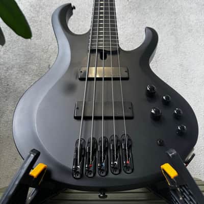 Ibanez BTB625EX-BKF Iron Label 2021 - Present - Black Flat image 4