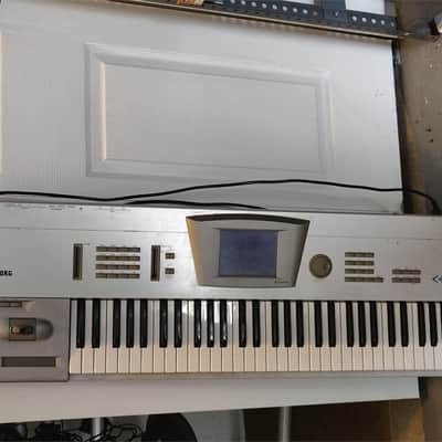 Korg Trinity V3 61-Key 32-Voice Polyphonic Workstation