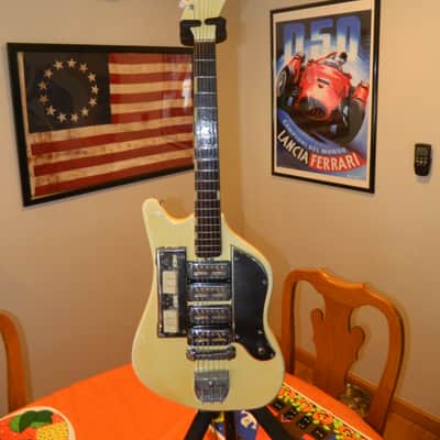 Teisco SS4L 1960's Factory White image 2