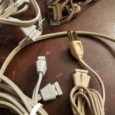 One (1) GE etc. Electric Disconnect Plug Power Cord Cable Non-polarized C-clip TV cheater Rectangle 1955 image 3