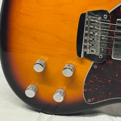 Fender Deluxe Series Toronado Guitar - MIM Made In Mexico 1997 image 4