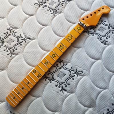 25.5" Yellow Maple Guitar Neck 22 fret Maple Fretboard Parts Star Inlay Lock nut image 1