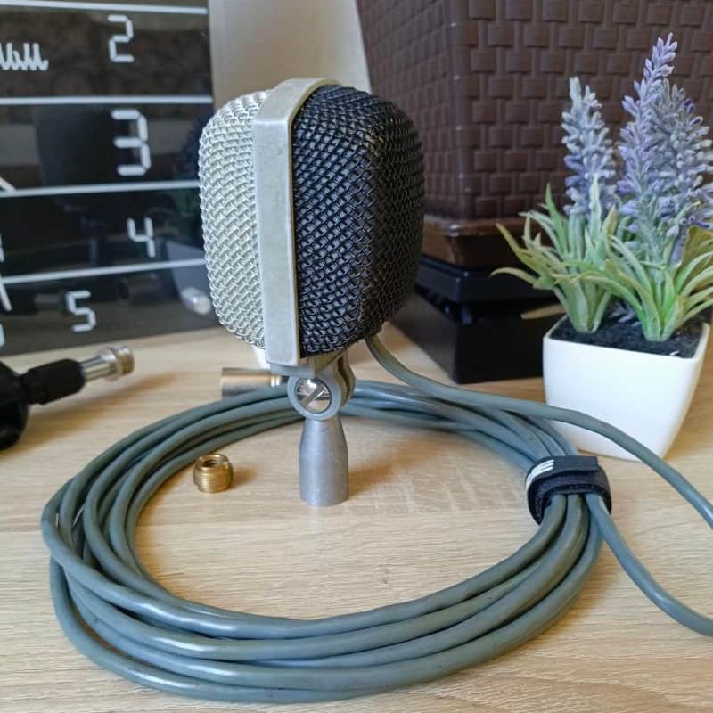 rear BEAG dynamic microphone EAG MD-16N (akg D12 type) 1970s XLR with stand image 1