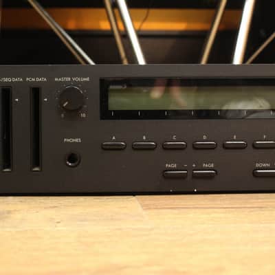 Korg M1 R [000102] (03/24) image 8