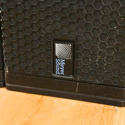 Meyer Sound M1D Ultra-Compact Curvilinear Array Loudspeaker (PAIR) CG01ZP9 image 4