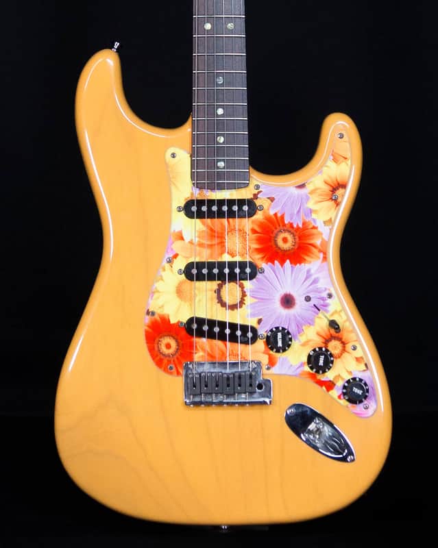 Fender American 60th Anniversary Strat with Case, Butterscotch, 2016 - Used image 1