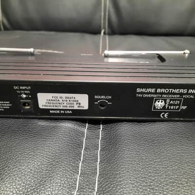 SHURE T4V wireless microphone system receiver ONLY AS IS image 4