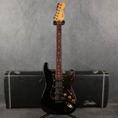 Fender 1989 Stratocaster Plus - Black & Gold - 2nd Hand image 2