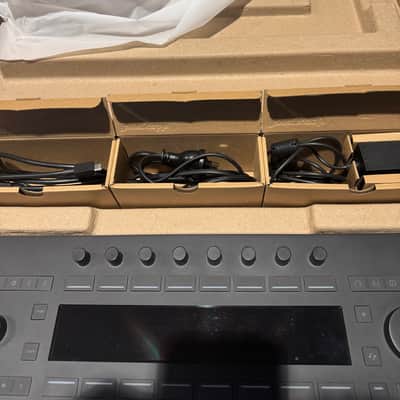 Ableton Push 3 Standalone Workstation 2023 - Present - Black image 3